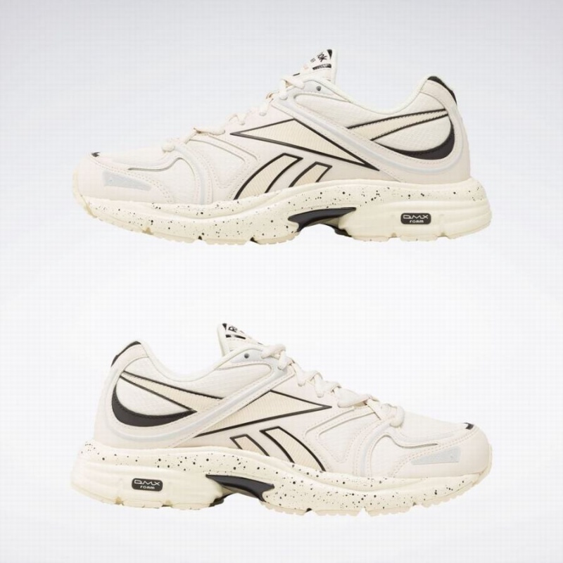 Reebok Premier Road Plus Vi Men's Running Shoes White Black Grey | KIV7266YR
